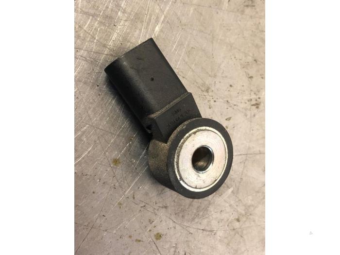 Klopfsensor van een Volkswagen Golf VII (AUA) 1.4 GTE 16V 2015