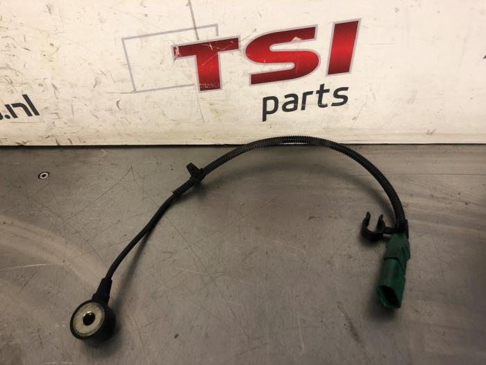 Begagnade Knackningssensor Audi TT (8J3) 2.0 TFSI 16V Pris € 8,00 Marginaltabell erbjuds av TSI-Parts / Allmotorparts B.V.