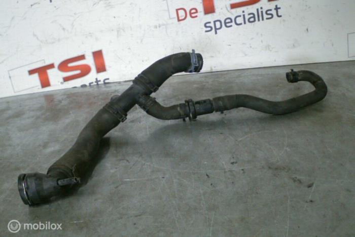 Begagnade Vattenrör Volkswagen Golf VI (5K1) 2.0 TDI 16V Pris € 17,00 Marginaltabell erbjuds av TSI-Parts / Allmotorparts B.V.