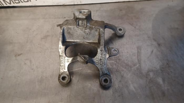 Used Engine mount Audi S6 (C7) 4.0 V8 TFSI Price € 17,00 Margin scheme offered by TSI-Parts / Allmotorparts B.V.