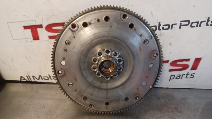 Begagnade Startkuggkrans Audi RS 6 Avant (C7) 4.0 V8 TFSI 32V Pris € 41,00 Marginaltabell erbjuds av TSI-Parts / Allmotorparts B.V.