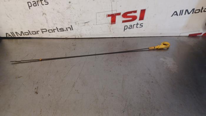 Gebrauchte Ölmessstab Volkswagen Up! (121) 1.0 12V 60 Preis € 12,00 Margenregelung angeboten von TSI-Parts / Allmotorparts B.V.