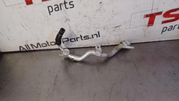 Begagnade Vattenrör Audi A6 (C7) 3.0 TDI V6 24V BiTurbo Quattro Pris € 15,00 Marginaltabell erbjuds av TSI-Parts / Allmotorparts B.V.