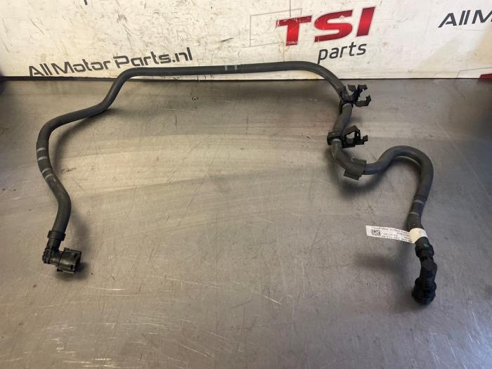 Begagnade Bränsleledning Volkswagen Golf VII (AUA) 1.5 TSI Evo BMT 16V Pris € 21,00 Marginaltabell erbjuds av TSI-Parts / Allmotorparts B.V.