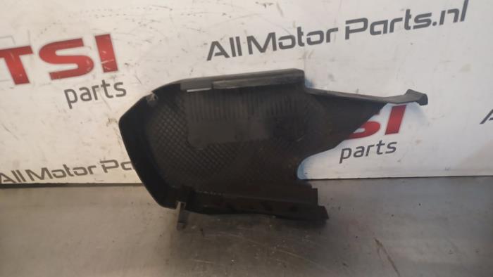 Usagé Couvercle de distribution Volkswagen Passat (3B3) 2.0 Prix € 15,00 Règlement à la marge proposé par TSI-Parts / Allmotorparts B.V.