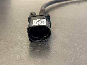 Lambda probe from a Audi A3 Sportback (8YA) 1.5 35 TFSI 16V Mild Hybrid 2020