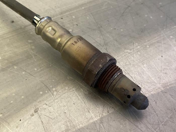Lambda probe from a Audi A3 Sportback (8YA) 1.5 35 TFSI 16V Mild Hybrid 2020