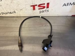 Lambda probe from a Audi A3 Sportback (8YA) 1.5 35 TFSI 16V Mild Hybrid 2020