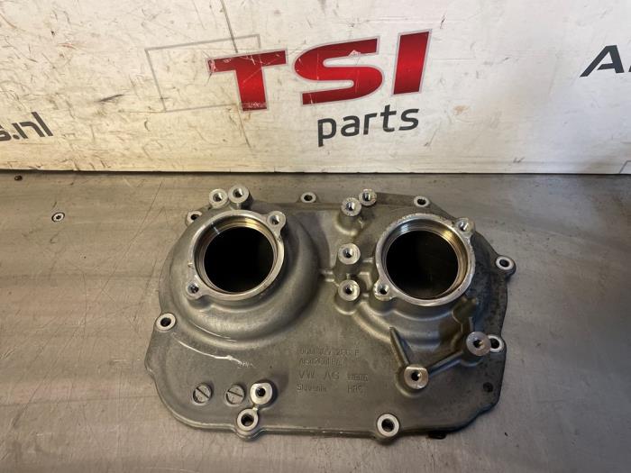 Usagé Couvercle de distribution Volkswagen Touareg 3.0 V6 24V TSI R Prix € 25,00 Règlement à la marge proposé par TSI-Parts / Allmotorparts B.V.