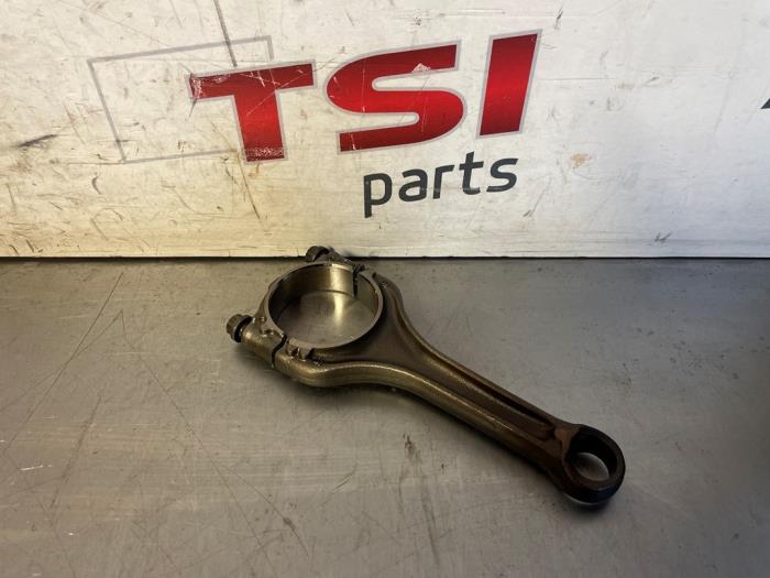 Gebrauchte Pleuelstange Volkswagen Golf VII (AUA) 1.5 TSI Evo BMT 16V Preis € 83,00 Margenregelung angeboten von TSI-Parts / Allmotorparts B.V.