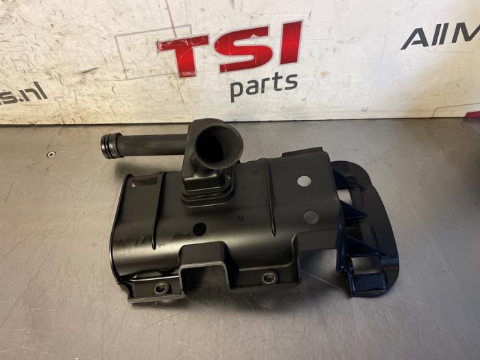 Gebrauchte Öl Ansaugrohr BMW 1 serie (E81) 116i 2.0 16V Preis € 21,00 Margenregelung angeboten von TSI-Parts / Allmotorparts B.V.