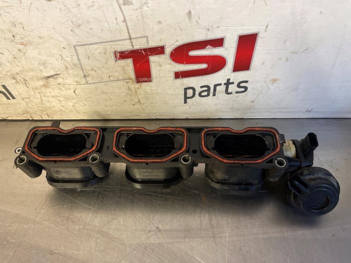 Używane Kolektor dolotowy Audi A6 (C6) 3.0 V6 24V TFSI Quattro Cena € 66,00 Procedura marży oferowane przez TSI-Parts / Allmotorparts B.V.