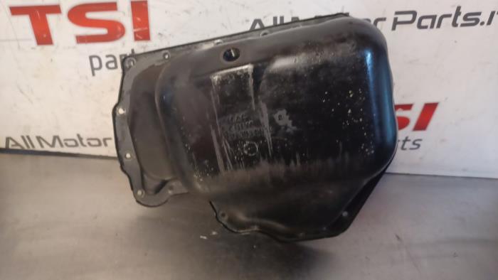 Gebrauchte Ölwanne Volkswagen Polo V (6R) 1.2 12V BlueMotion Technology Preis € 17,00 Margenregelung angeboten von TSI-Parts / Allmotorparts B.V.