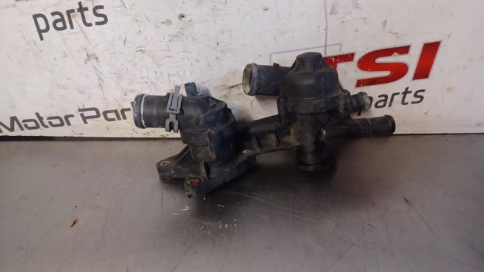 Begagnade Termostathus Volkswagen Touran (1T1/T2) 1.4 16V TSI 140 Pris € 25,00 Marginaltabell erbjuds av TSI-Parts / Allmotorparts B.V.