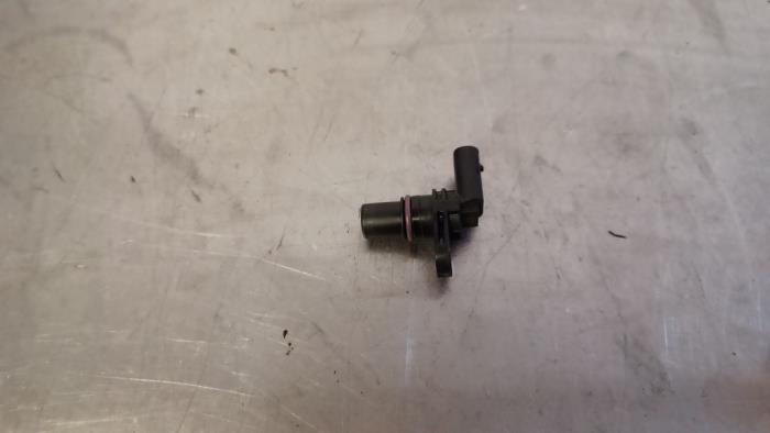 Begagnade Kamaxelsensor Volkswagen Up! (121) 1.0 12V 60 Pris € 8,00 Marginaltabell erbjuds av TSI-Parts / Allmotorparts B.V.