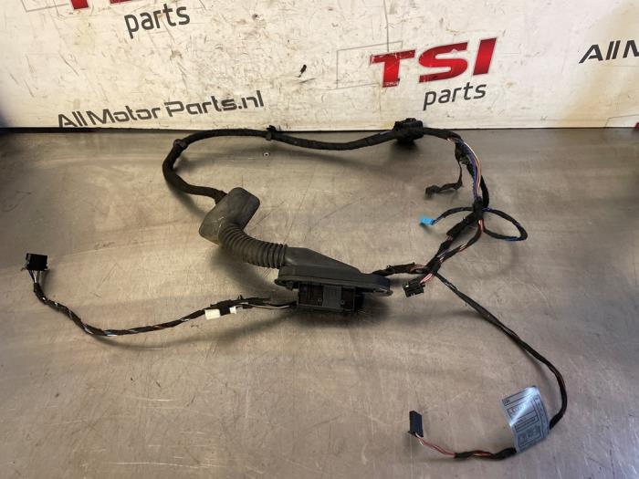 Begagnade Kablage BMW X1 (E84) xDrive 20d 2.0 16V Pris € 17,00 Marginaltabell erbjuds av TSI-Parts / Allmotorparts B.V.