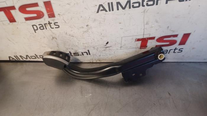 Używane Pedal hamulca Audi A4 Avant (B9) 2.0 TFSI 16V Cena € 25,00 Procedura marży oferowane przez TSI-Parts / Allmotorparts B.V.