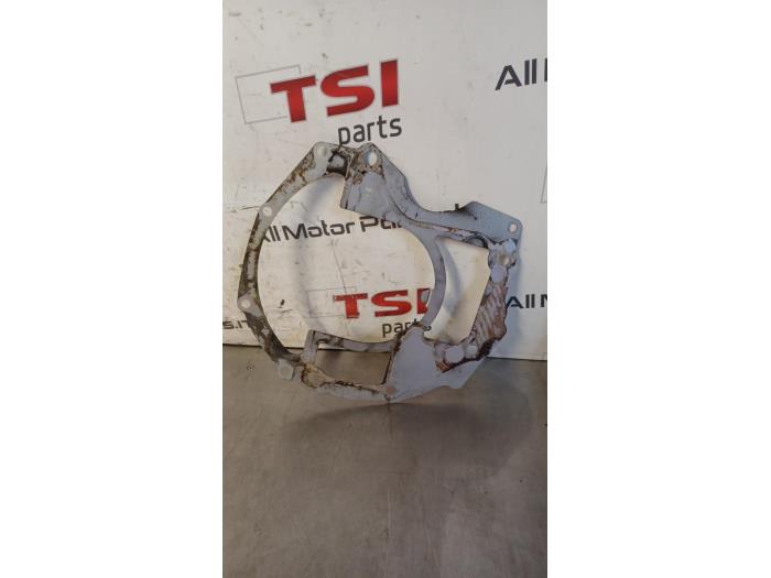 Used Intermediate plate motor Audi A4 Avant (B9) 2.0 TFSI 16V Price € 8,00 Margin scheme offered by TSI-Parts / Allmotorparts B.V.