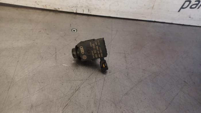 Begagnade Luftkvalitetssensor Audi A4 Avant (B9) 2.0 TFSI 16V Pris € 25,00 Marginaltabell erbjuds av TSI-Parts / Allmotorparts B.V.