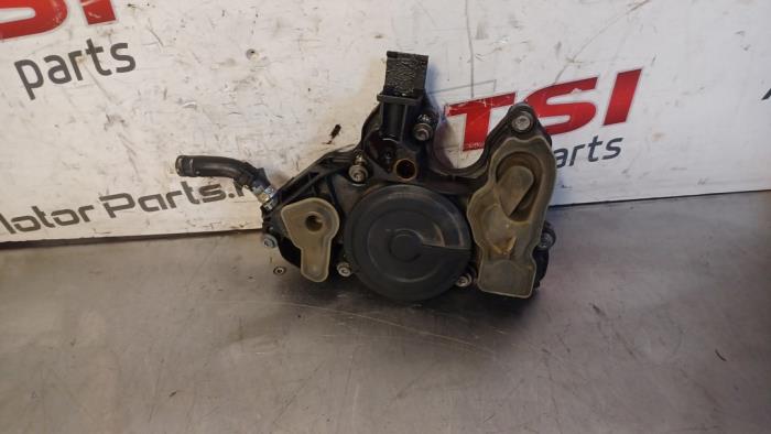 Usagé Ventilation carter Audi A4 Avant (B9) 2.0 TFSI 16V Prix € 19,50 Règlement à la marge proposé par TSI-Parts / Allmotorparts B.V.