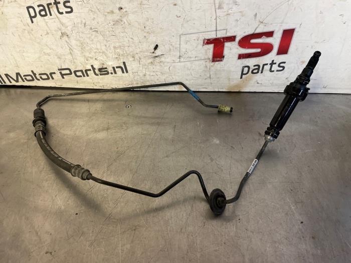 Usagé Conduit (divers) Audi A4 Avant (B9) 2.0 TFSI 16V Prix € 21,00 Règlement à la marge proposé par TSI-Parts / Allmotorparts B.V.