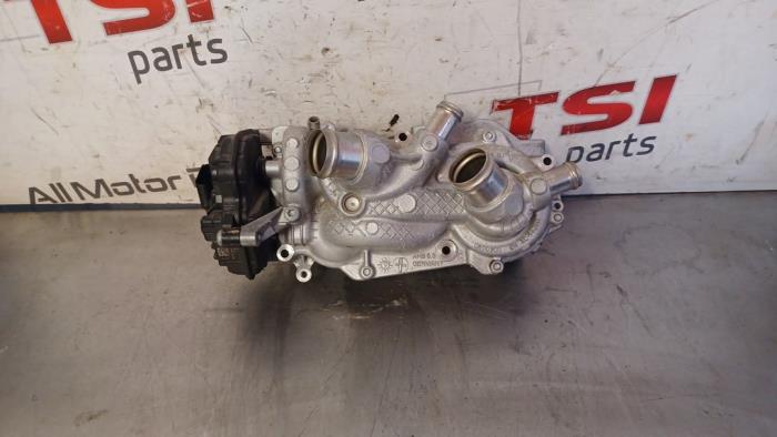 Begagnade Termostathus Volkswagen Golf Sportsvan (AUVS) 1.5 TSI Evo BlueMotion 16V Pris € 79,86 Inklusive moms erbjuds av TSI-Parts / Allmotorparts B.V.