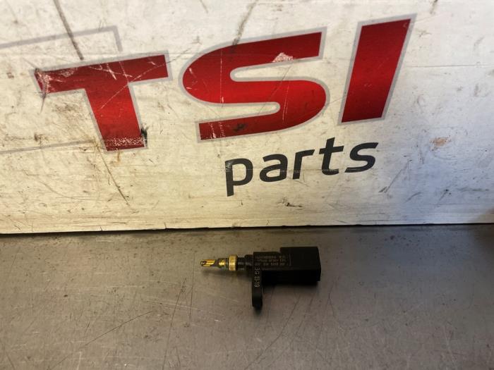 Gebrauchte Temperatursensor Motor Volkswagen Golf Sportsvan (AUVS) 1.5 TSI Evo BlueMotion 16V Preis € 9,68 Mit Mehrwertsteuer angeboten von TSI-Parts / Allmotorparts B.V.