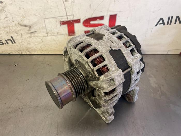 Begagnade Dynamo Skoda Fabia III (NJ3) 1.2 TSI 16V Pris € 29,50 Marginaltabell erbjuds av TSI-Parts / Allmotorparts B.V.