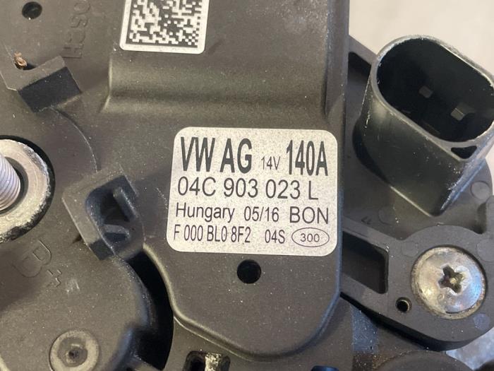 Dynamo van een Skoda Fabia III (NJ3) 1.2 TSI 16V 2016