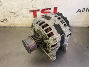Dynamo van een Skoda Fabia III (NJ3) 1.2 TSI 16V 2016