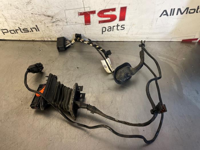 Begagnade Kablage Volkswagen Tiguan (5N1/2) 2.0 TSI 16V 4Motion Pris € 17,00 Marginaltabell erbjuds av TSI-Parts / Allmotorparts B.V.