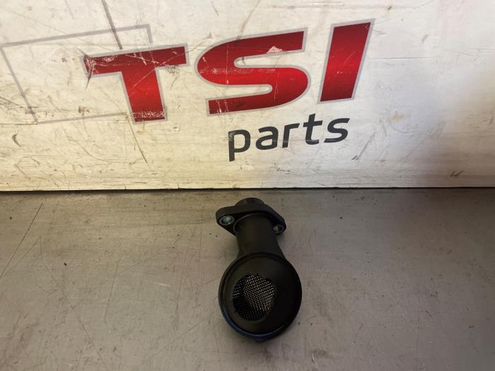 Gebrauchte Öl Ansaugrohr Volkswagen Tiguan (5N1/2) 1.4 TSI 16V 4Motion Preis € 10,00 Margenregelung angeboten von TSI-Parts / Allmotorparts B.V.