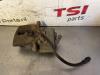 Volkswagen Tiguan (5N1/2) 2.0 TSI 16V 4Motion Bremszange links hinten