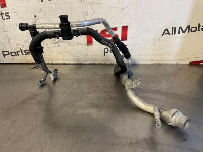 Gebrauchte Vattenrör Audi SQ5 (8RB) 3.0 TDI V6 24V Preis € 65,00 Margenregelung angeboten von TSI-Parts / Allmotorparts B.V.