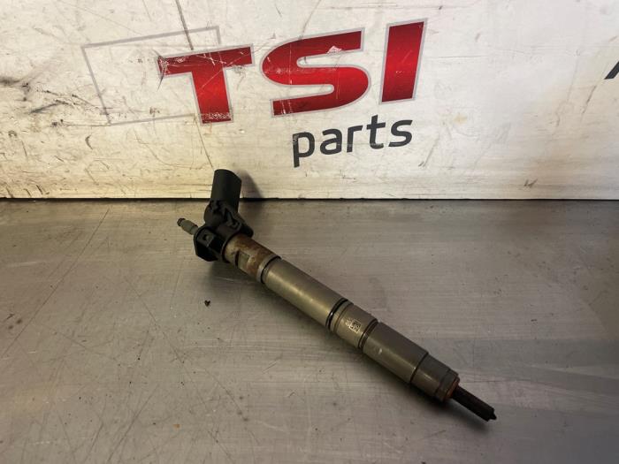 Usagé Injecteurs Audi SQ5 (8RB) 3.0 TDI V6 24V Prix € 120,00 Règlement à la marge proposé par TSI-Parts / Allmotorparts B.V.