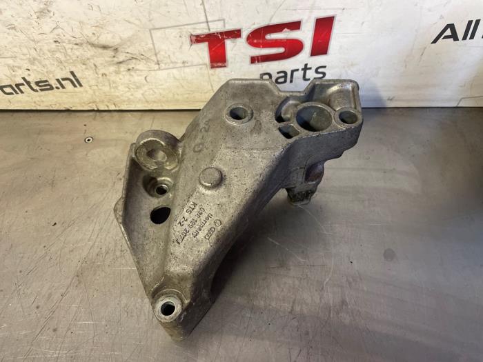 Used Engine mount Volkswagen Golf IV (1J1) 1.6 Price € 17,50 Margin scheme offered by TSI-Parts / Allmotorparts B.V.