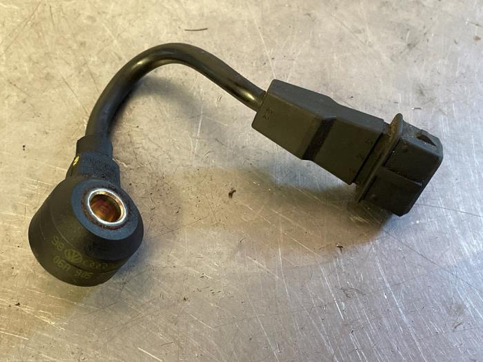 Gebrauchte Klopfsensor Volkswagen Golf IV (1J1) 1.6 Preis € 14,50 Margenregelung angeboten von TSI-Parts / Allmotorparts B.V.