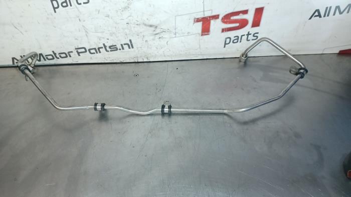 Begagnade Bränsleledning Audi RS 5 Sportback (F5A/F5F) 2.9 V6 TFSI 24V Pris € 29,00 Marginaltabell erbjuds av TSI-Parts / Allmotorparts B.V.