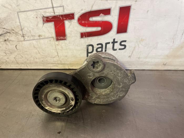Usados Rodillo tensor correa múltiple Audi RS 5 Sportback (F5A/F5F) 2.9 V6 TFSI 24V Precio € 100,00 Norma de margen ofrecido por TSI-Parts / Allmotorparts B.V.