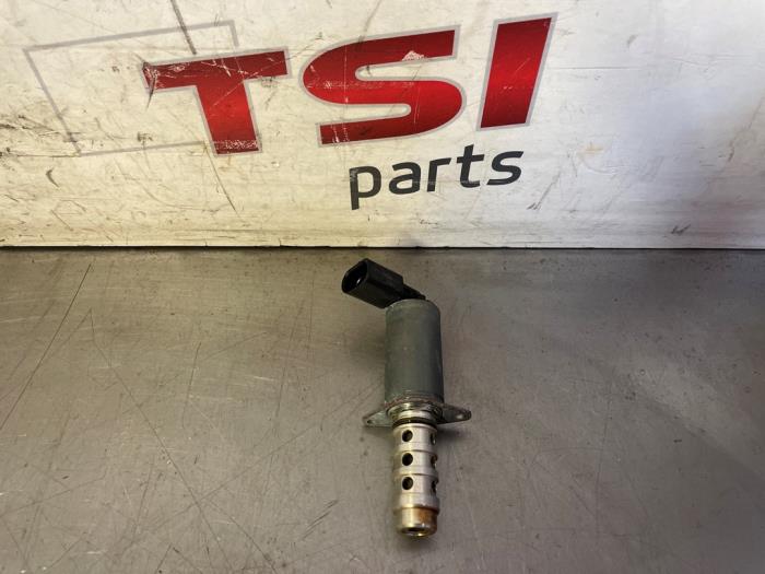 Gebrauchte Nockenwelle Verstellung Seat Leon (1P1) 2.0 TFSI FR 16V Preis € 45,00 Margenregelung angeboten von TSI-Parts / Allmotorparts B.V.