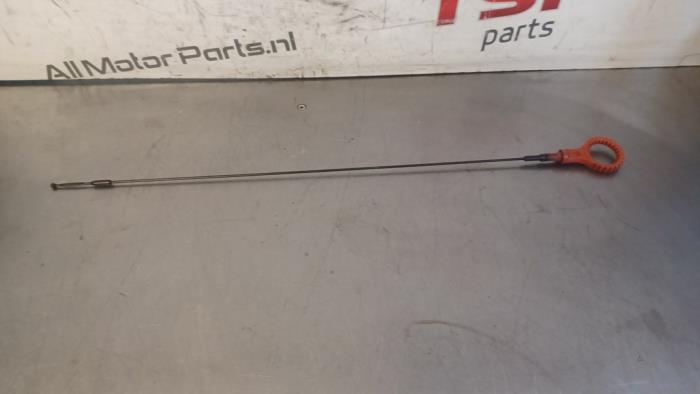 Gebrauchte Ölmessstab Volkswagen Golf VI (5K1) 1.4 TSI 122 16V Preis € 10,00 Margenregelung angeboten von TSI-Parts / Allmotorparts B.V.