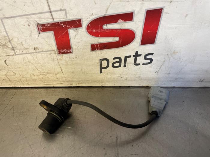 Begagnade Vevaxelsensor Seat Leon (1P1) 2.0 TFSI FR 16V Pris € 12,50 Marginaltabell erbjuds av TSI-Parts / Allmotorparts B.V.