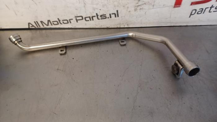 Begagnade Vattenrör Volkswagen Passat (3B3) 2.0 Pris € 50,00 Marginaltabell erbjuds av TSI-Parts / Allmotorparts B.V.