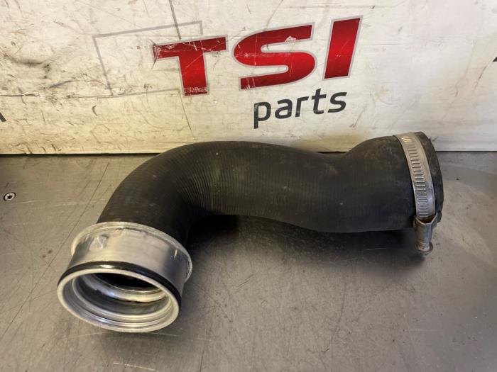 Gebrauchte Intercooler Schlauch Seat Leon (1P1) 2.0 TFSI FR 16V Preis € 12,50 Margenregelung angeboten von TSI-Parts / Allmotorparts B.V.
