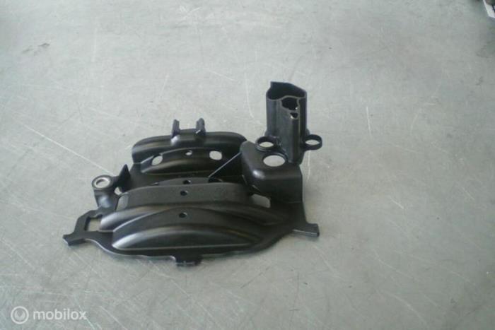 Used Miscellaneous Volkswagen Golf V (1K1) 2.0 GTI 16V Price € 8,00 Margin scheme offered by TSI-Parts / Allmotorparts B.V.