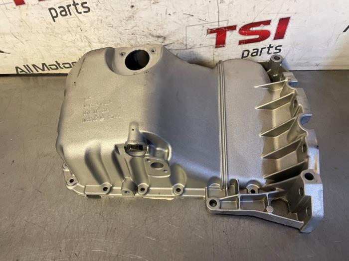 Usagé Couvercle carter Volkswagen Passat (3B2) 1.9 TDi 110 Prix € 49,50 Règlement à la marge proposé par TSI-Parts / Allmotorparts B.V.