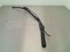 Front wiper arm from a Renault Master III (FD/HD) 3.0 dCi 16V 140 2006