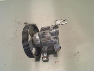 Used Power steering pump Peugeot Boxer (U9) 2.0 BlueHDi 110 Price € 89,25 Margin scheme offered by C&J bedrijfsauto's & onderdelen