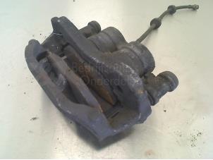 Used Front brake calliper, left Peugeot Boxer (U9) 2.0 BlueHDi 110 Price € 52,50 Margin scheme offered by C&J bedrijfsauto's & onderdelen