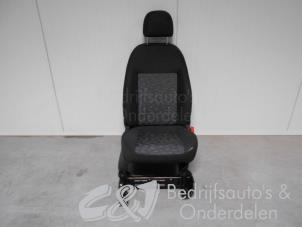 Usados Asiento derecha Opel Combo 1.6 CDTI 16V Precio € 236,25 Norma de margen ofrecido por C&J bedrijfsauto's & onderdelen